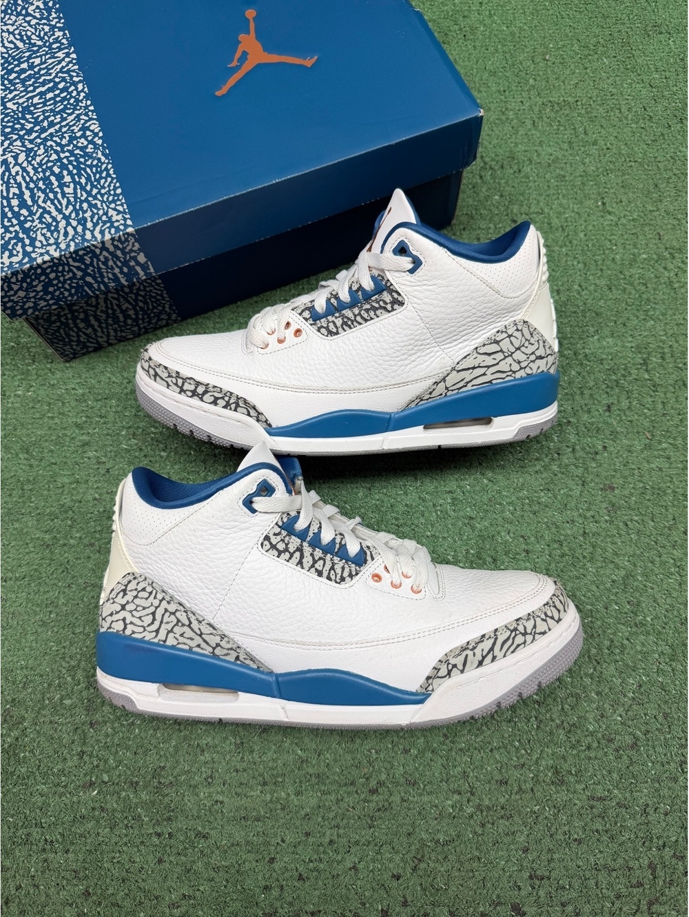 JORDAN 3 WIZARD SIZE 9